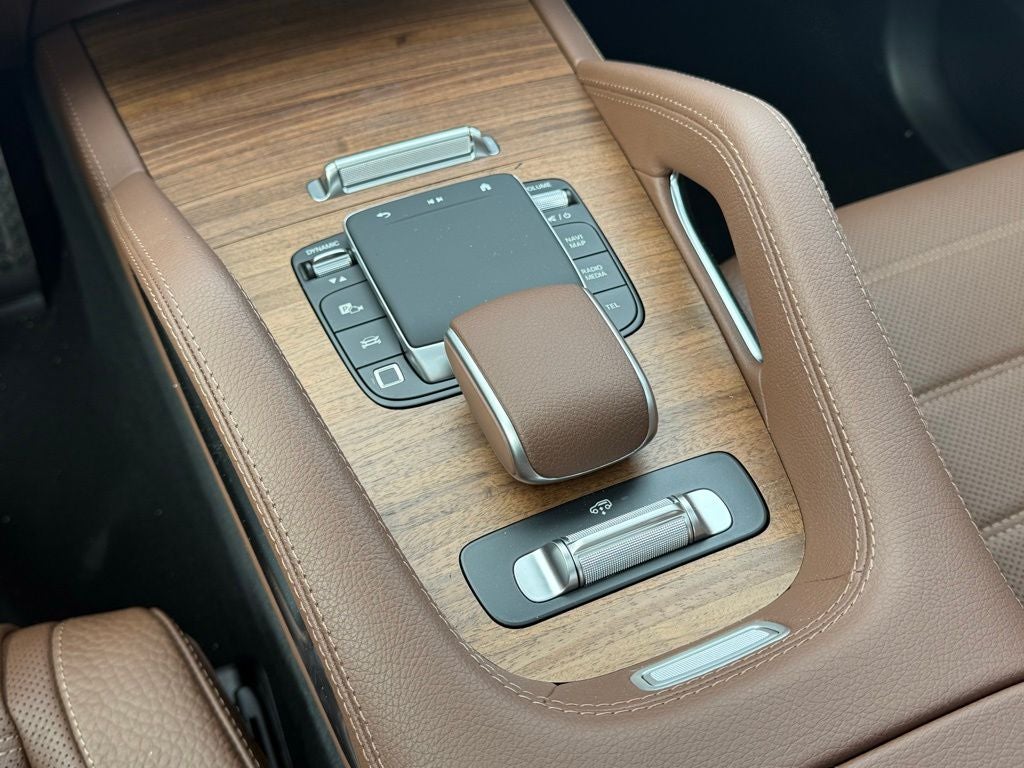 2025 Mercedes-Benz GLS 450 4MATIC®