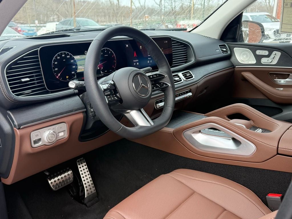 2025 Mercedes-Benz GLS 450 4MATIC®