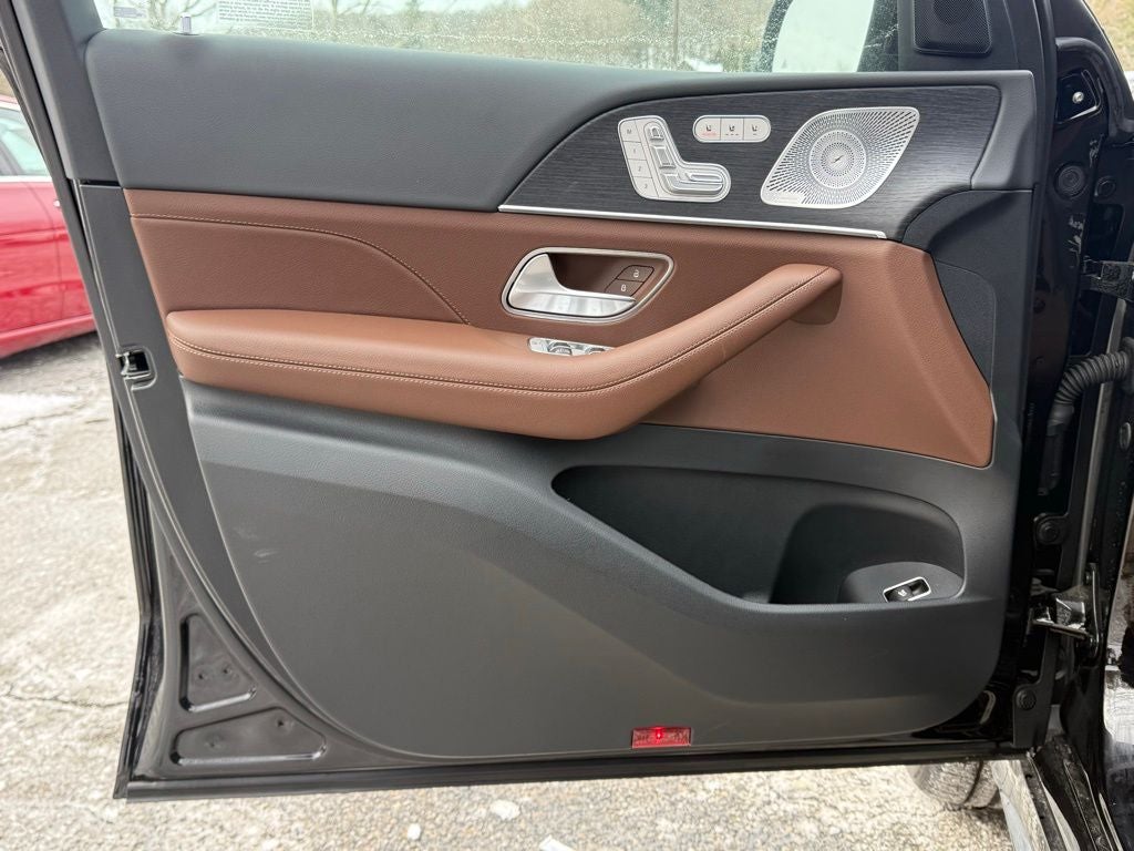 2025 Mercedes-Benz GLS 450 4MATIC®