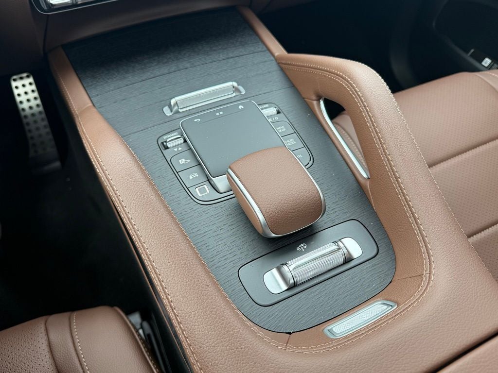 2025 Mercedes-Benz GLS 450 4MATIC®