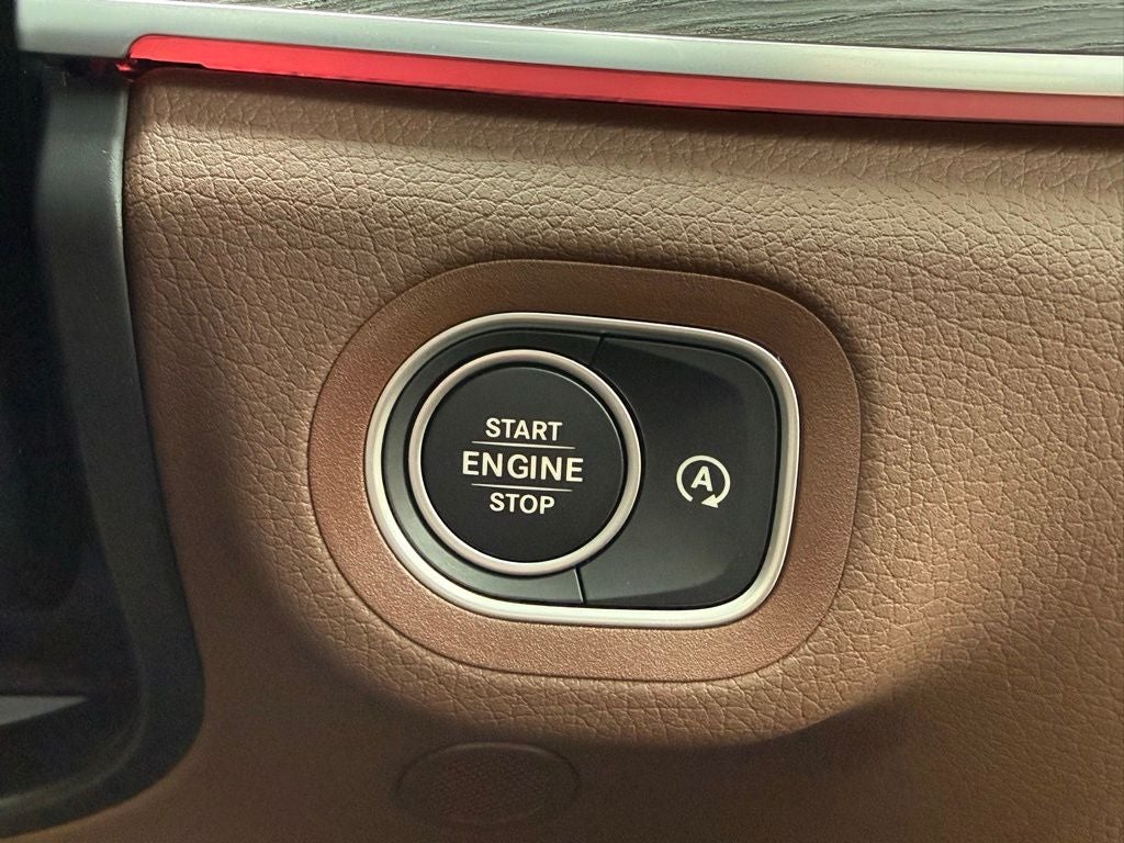 2025 Mercedes-Benz GLS 450 4MATIC®