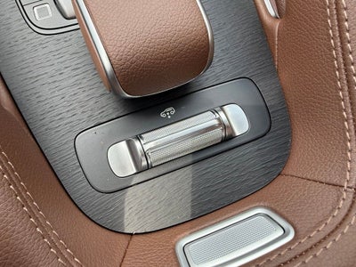 2025 Mercedes-Benz GLS 450 4MATIC®