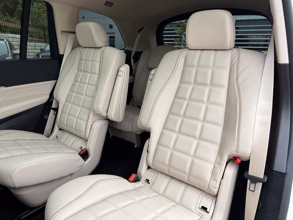 2027 Mercedes-Benz GLS 450 4MATIC®