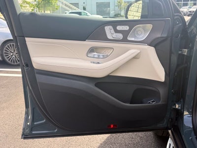 2027 Mercedes-Benz GLS 450 4MATIC®