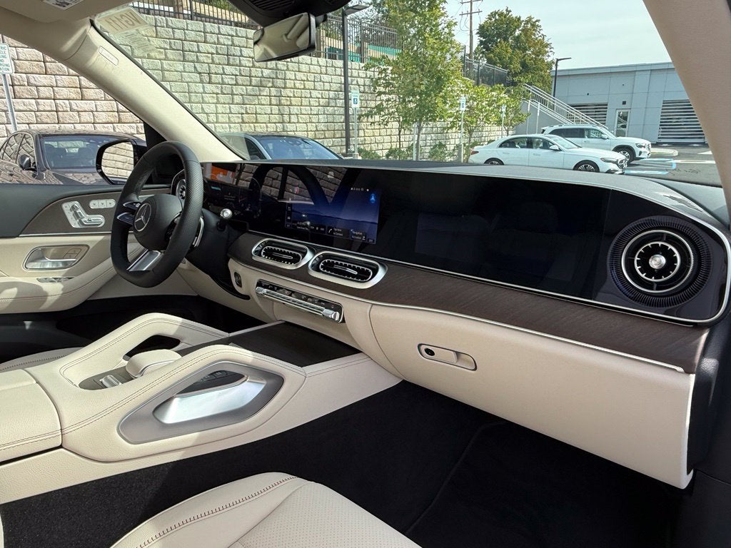 2027 Mercedes-Benz GLS 450 4MATIC®