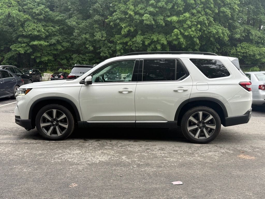 2023 Honda Pilot Touring