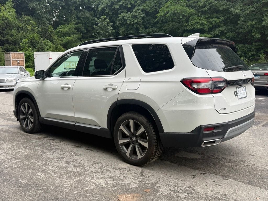 2023 Honda Pilot Touring