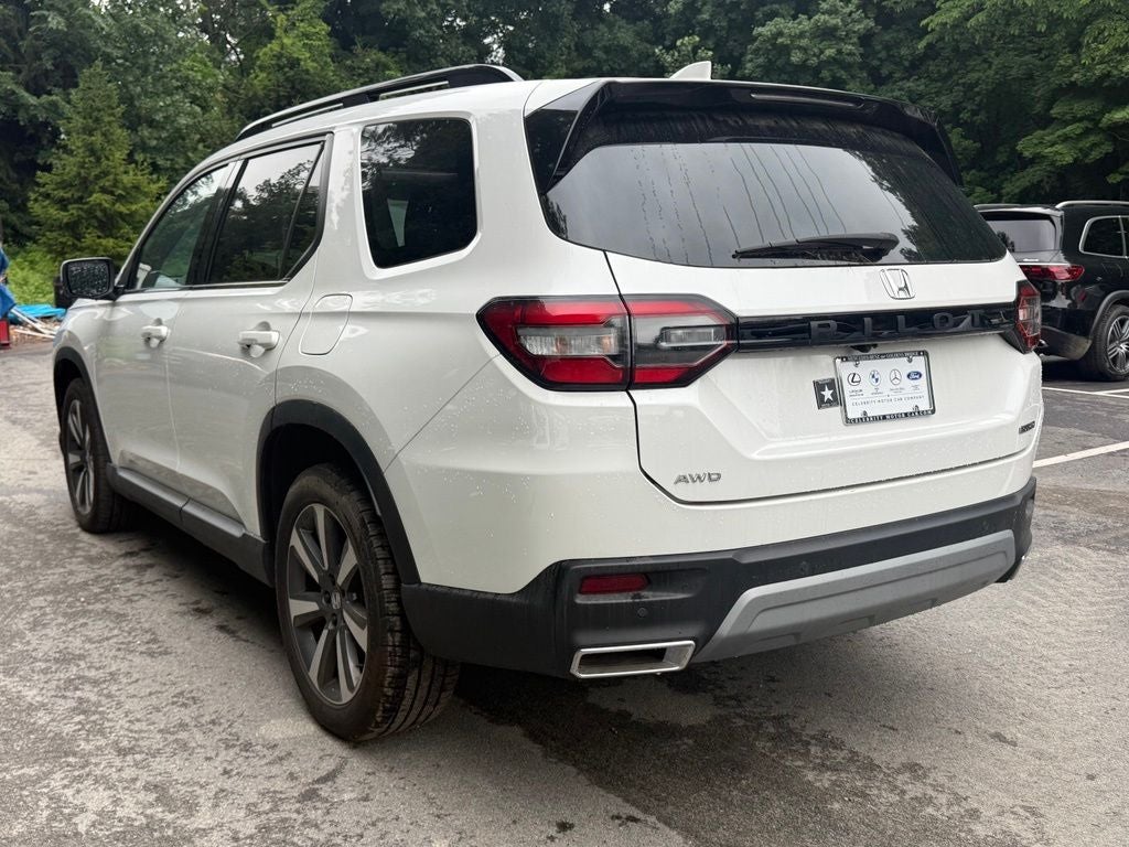 2023 Honda Pilot Touring