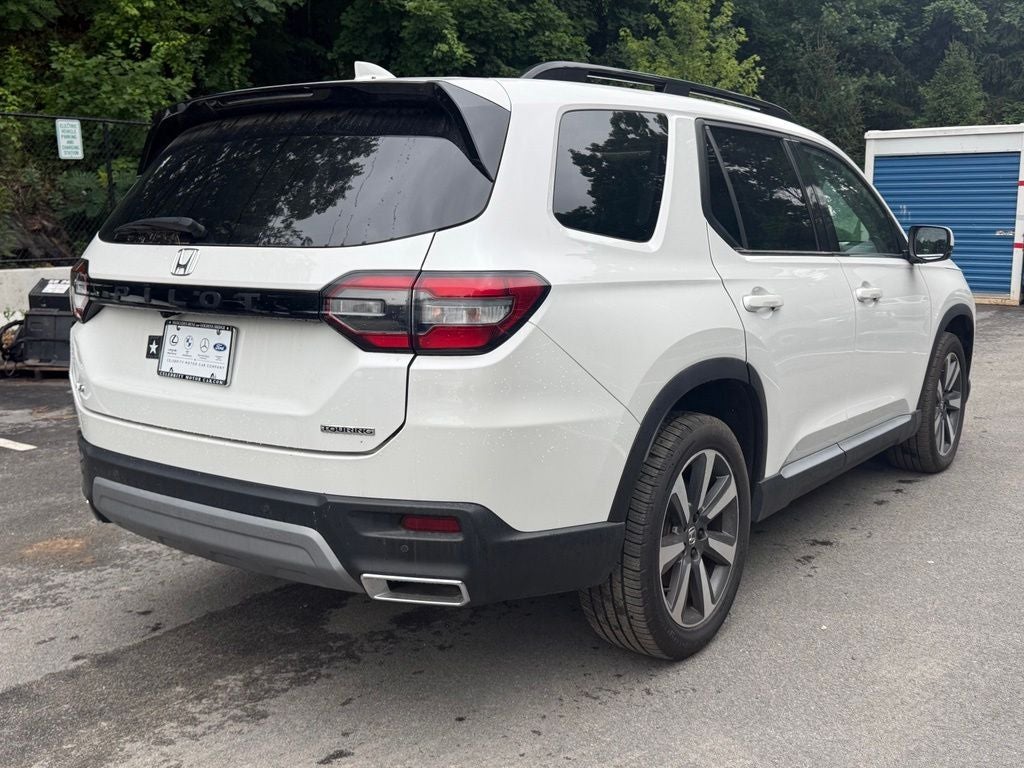 2023 Honda Pilot Touring