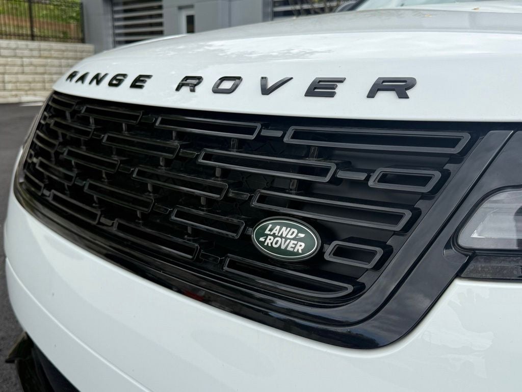 2024 Land Rover Range Rover Velar Dynamic SE