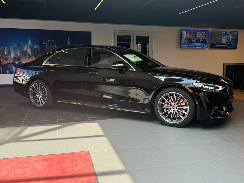 2026 Mercedes-Benz S 500 4MATIC®