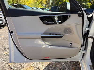 2027 Mercedes-Benz C 300 4MATIC®
