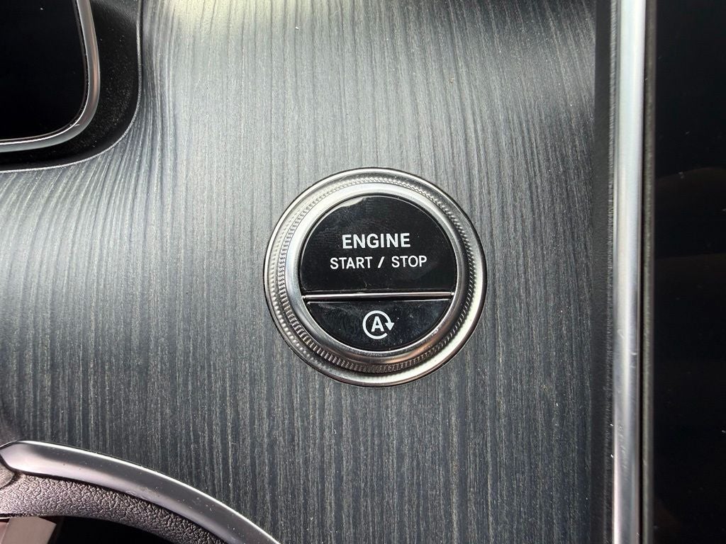 2026 Mercedes-Benz C 300 4MATIC®