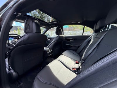 2024 Mercedes-Benz C 300 4MATIC®