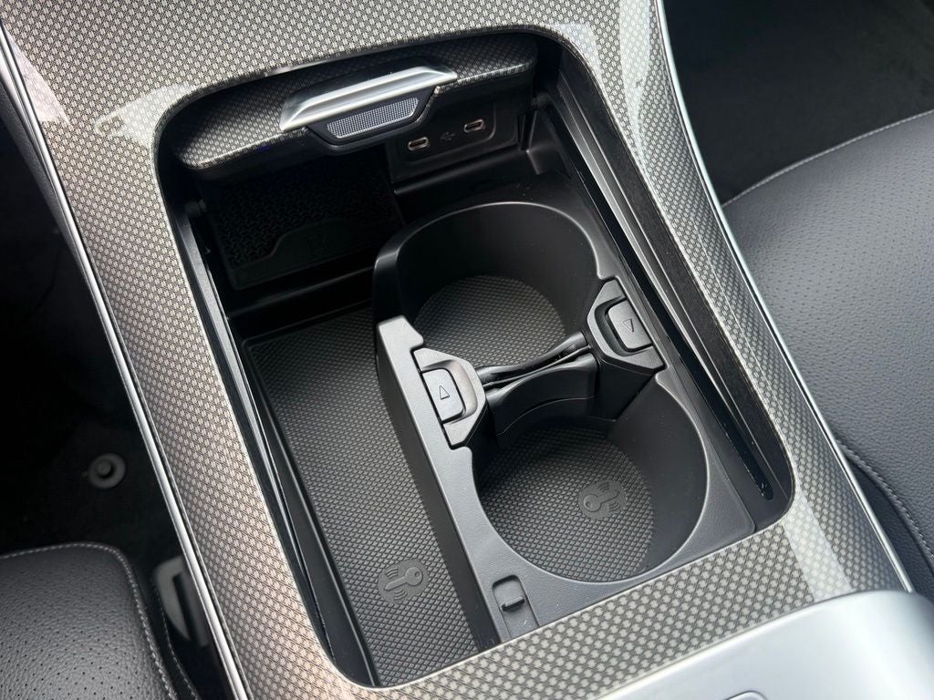 2026 Mercedes-Benz C 300 4MATIC®