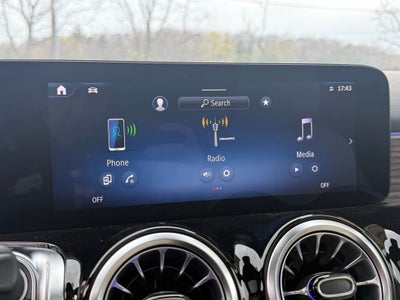 2026 Mercedes-Benz GLB 250 4MATIC®
