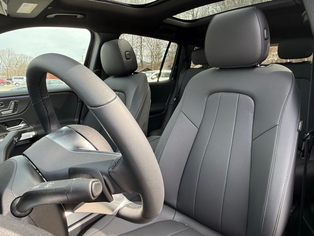 2026 Mercedes-Benz GLB 250 4MATIC®