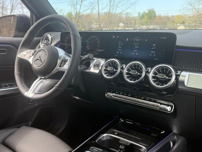 2026 Mercedes-Benz GLB 250 4MATIC®