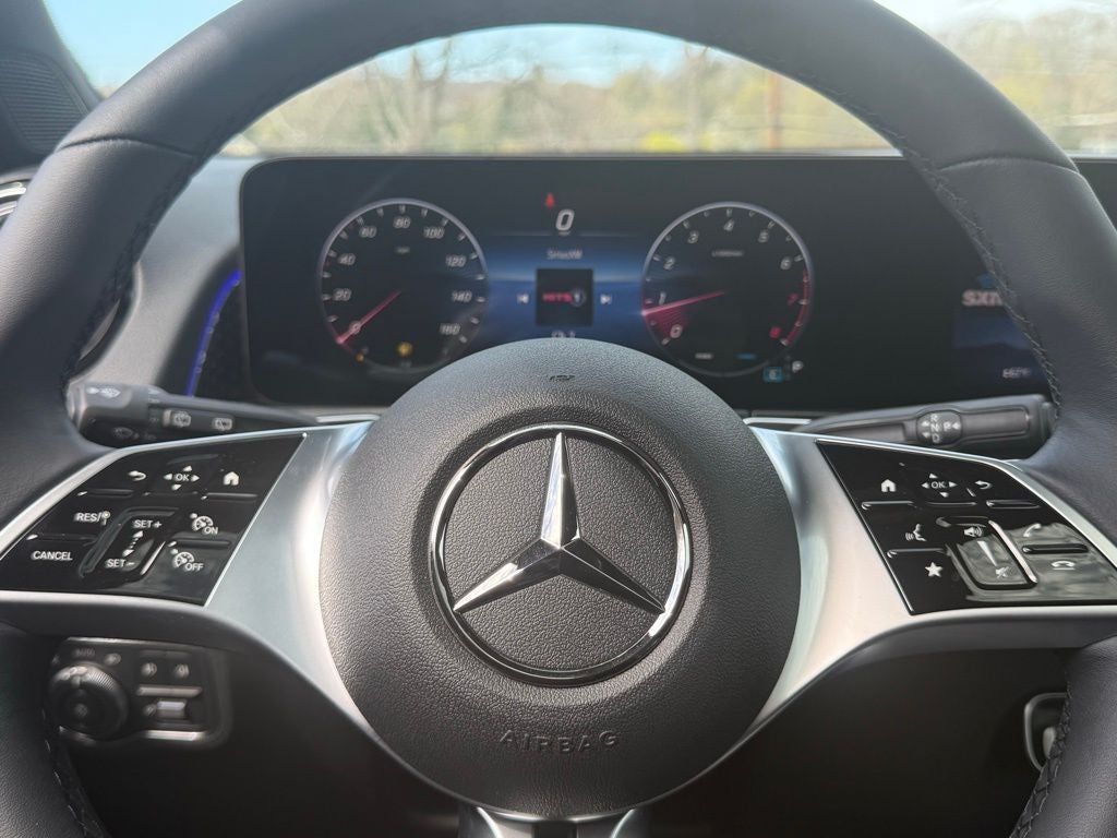 2026 Mercedes-Benz GLB 250 4MATIC®