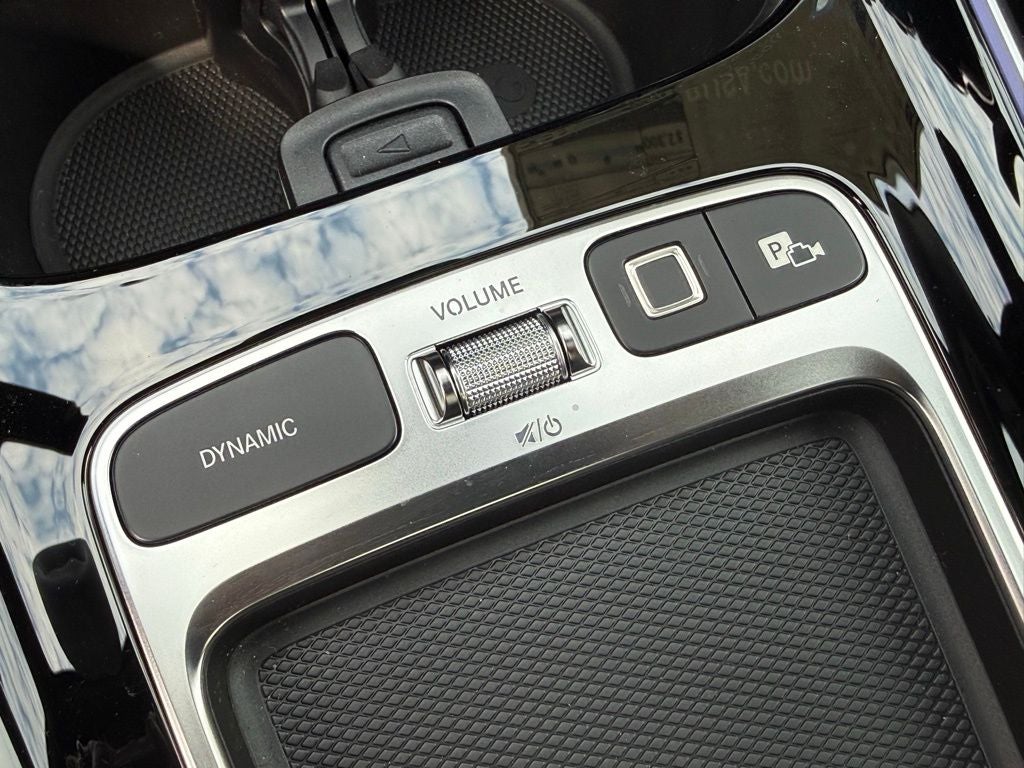 2026 Mercedes-Benz GLB 250 4MATIC®