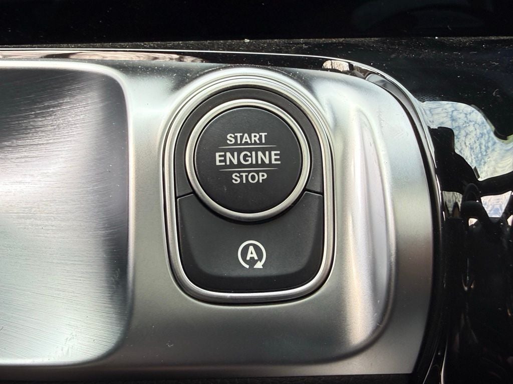 2026 Mercedes-Benz GLB 250 4MATIC®