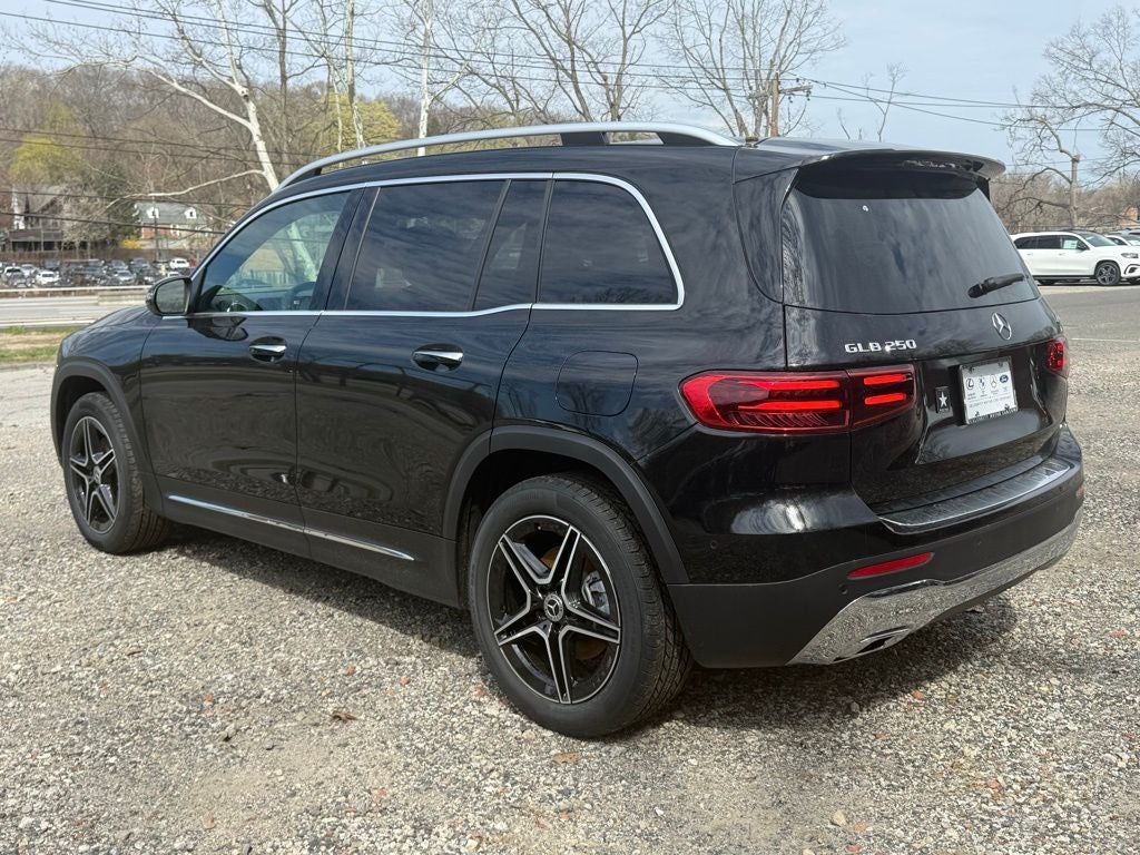 2026 Mercedes-Benz GLB 250 4MATIC®