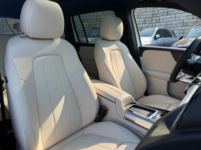 2026 Mercedes-Benz GLB 250 4MATIC®