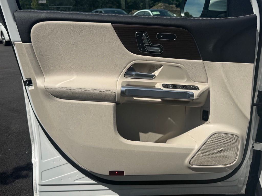 2026 Mercedes-Benz GLB 250 4MATIC®