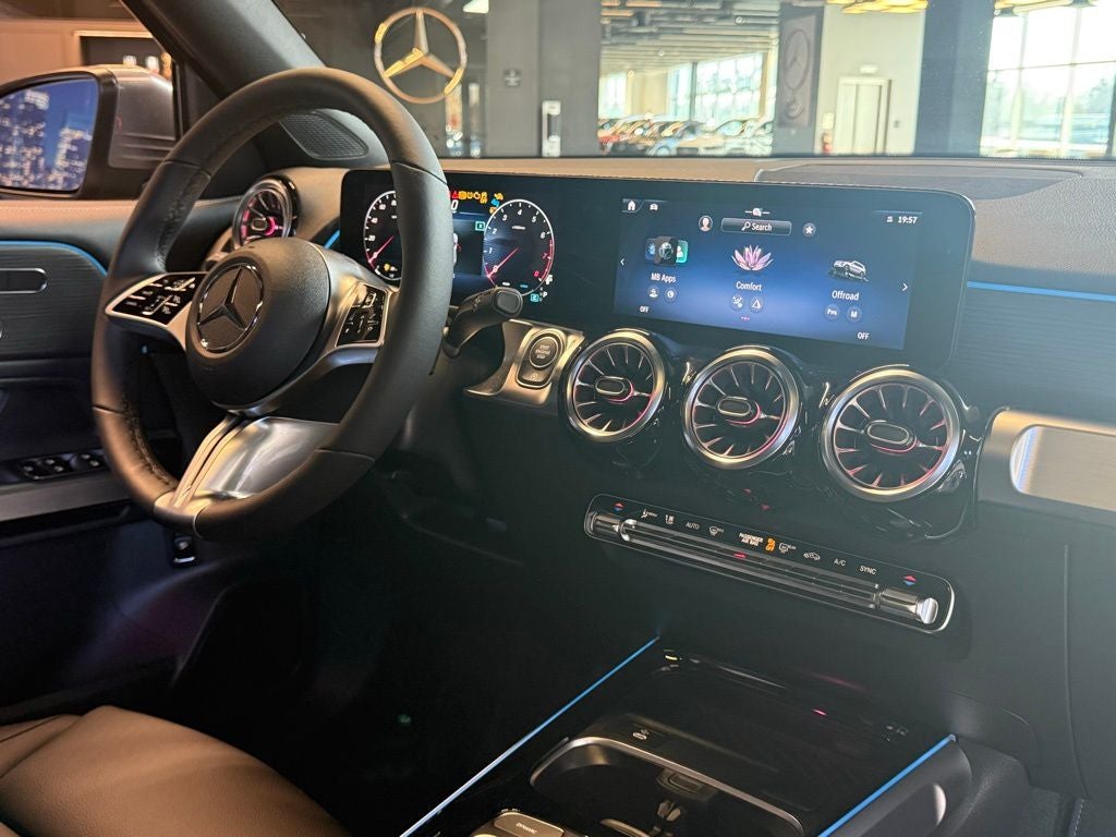 2026 Mercedes-Benz GLB 250 4MATIC®