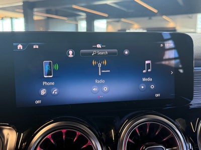 2026 Mercedes-Benz GLB 250 4MATIC®