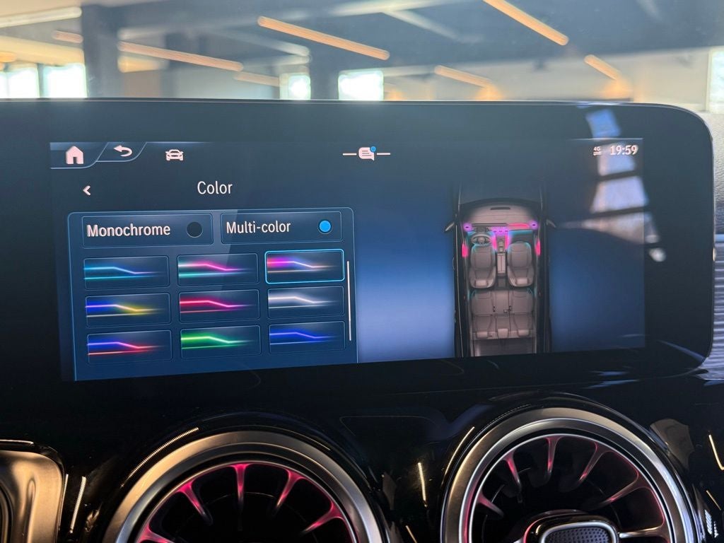 2026 Mercedes-Benz GLB 250 4MATIC®