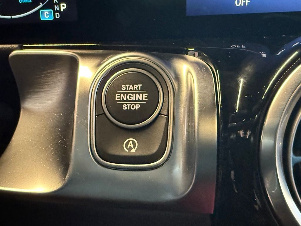 2026 Mercedes-Benz GLB 250 4MATIC®
