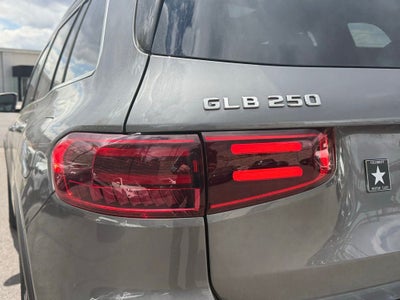 2026 Mercedes-Benz GLB 250 4MATIC®