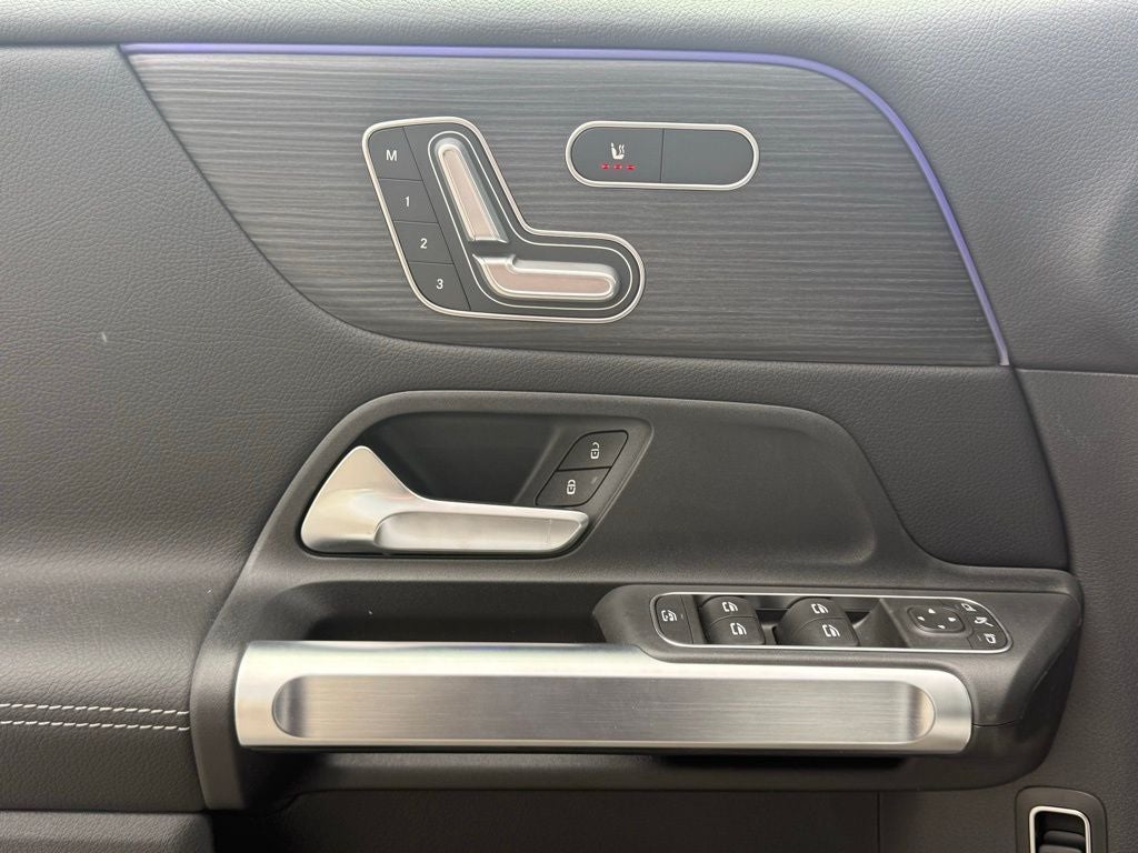 2026 Mercedes-Benz GLB 250 4MATIC®