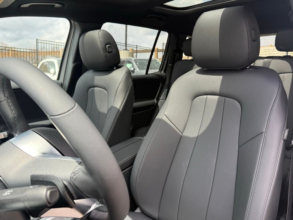 2026 Mercedes-Benz GLB 250 4MATIC®
