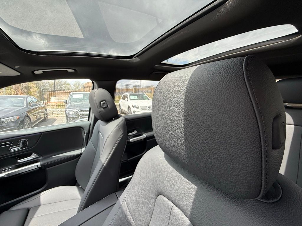 2026 Mercedes-Benz GLB 250 4MATIC®