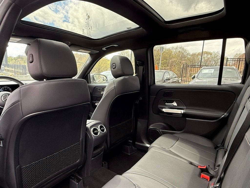2026 Mercedes-Benz GLB 250 4MATIC®