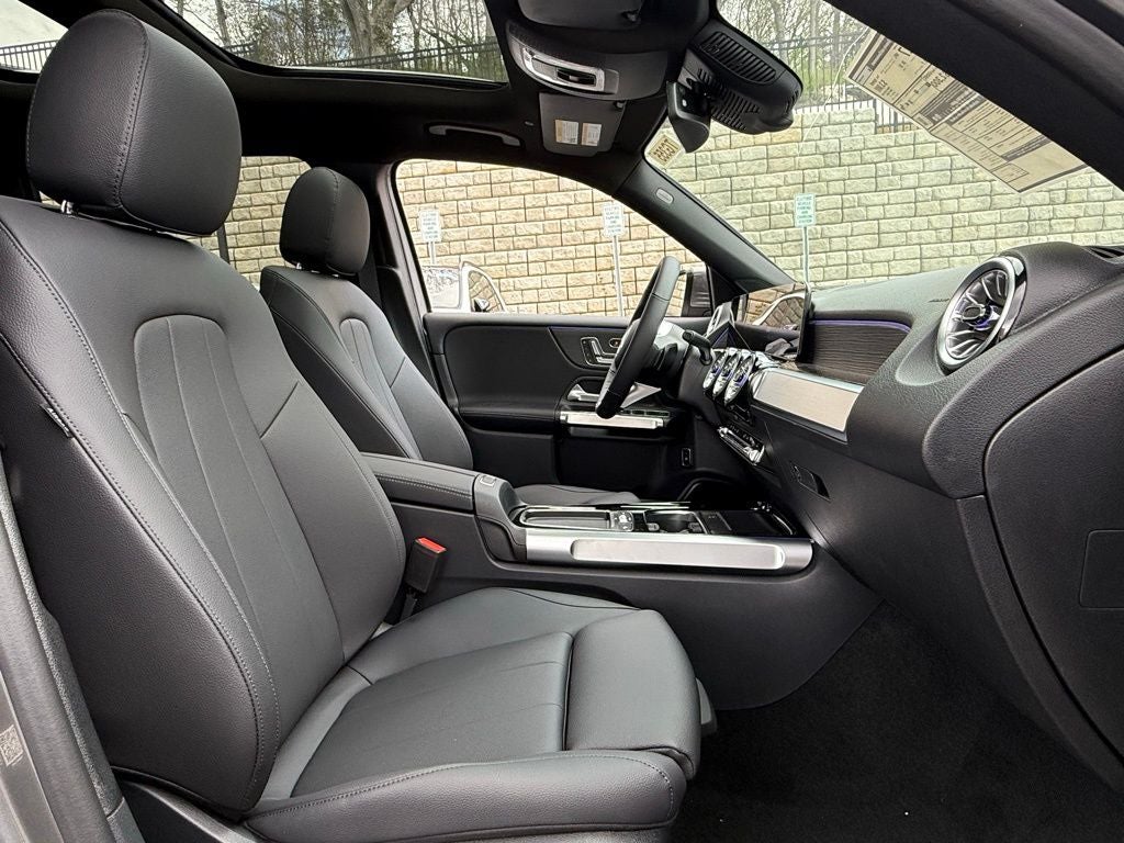 2026 Mercedes-Benz GLB 250 4MATIC®