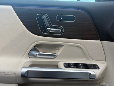 2026 Mercedes-Benz GLB 250 4MATIC®