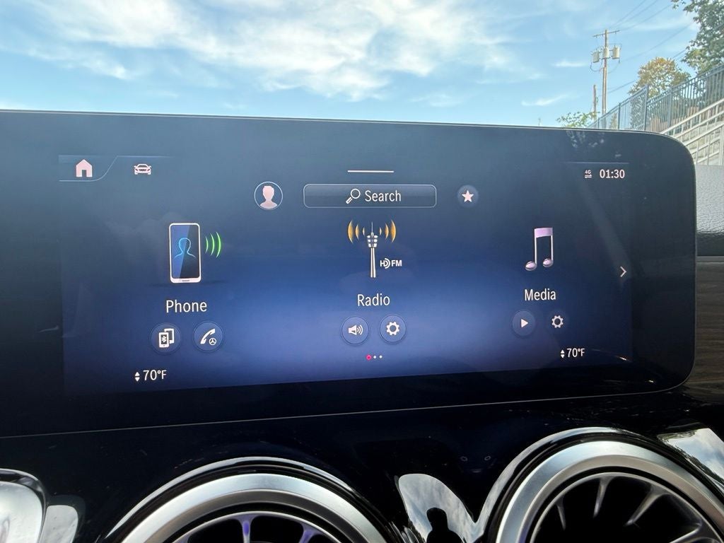 2026 Mercedes-Benz GLB 250 4MATIC®