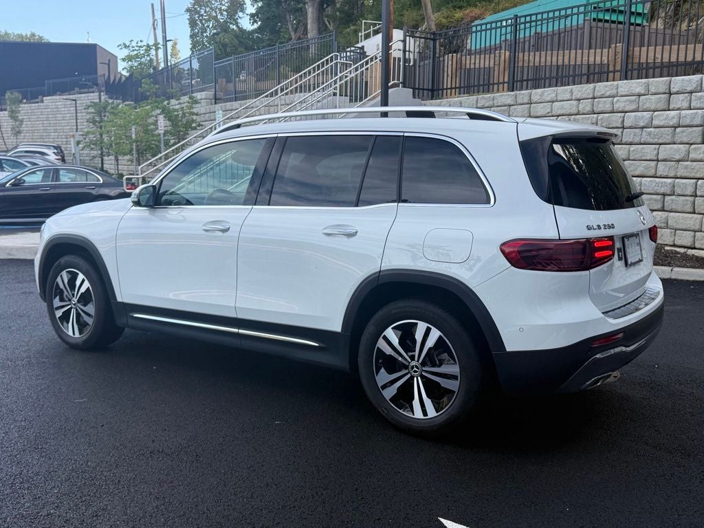 2026 Mercedes-Benz GLB 250 4MATIC®