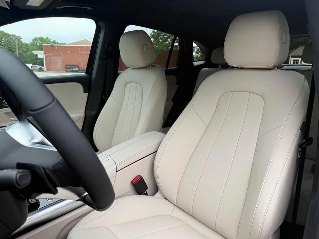 2026 Mercedes-Benz GLA 250 4MATIC®