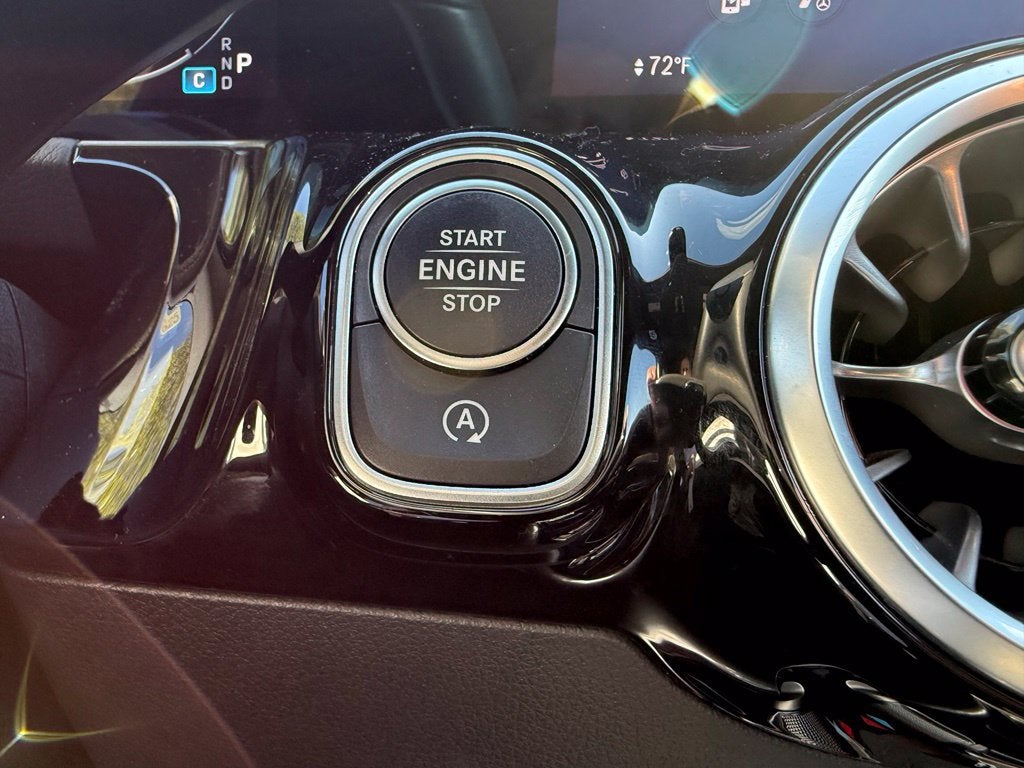 2026 Mercedes-Benz GLA 250 4MATIC®