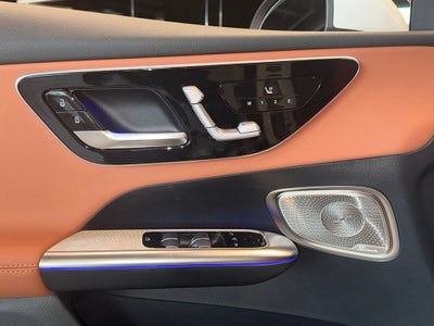 2027 Mercedes-Benz GLC 300 4MATIC®