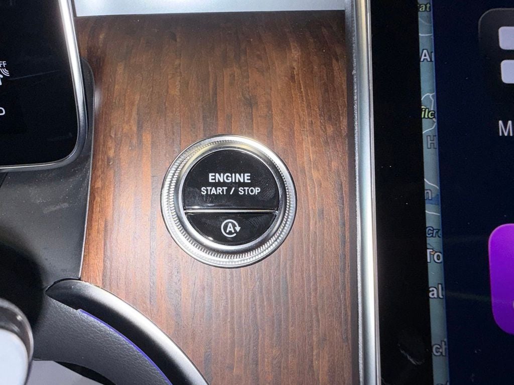 2027 Mercedes-Benz GLC 300 4MATIC®