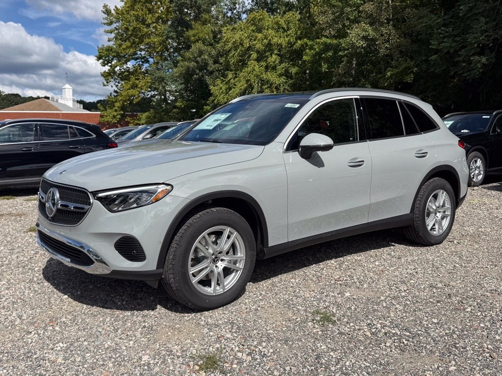 2027 Mercedes-Benz GLC 300 4MATIC®