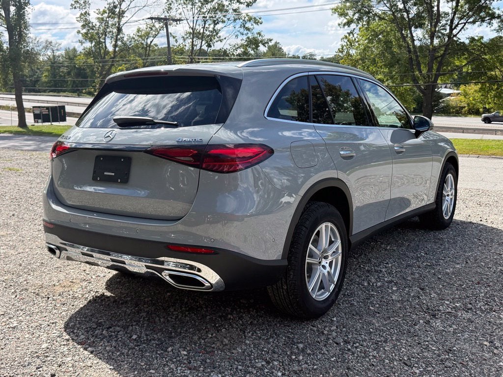 2027 Mercedes-Benz GLC 300 4MATIC®
