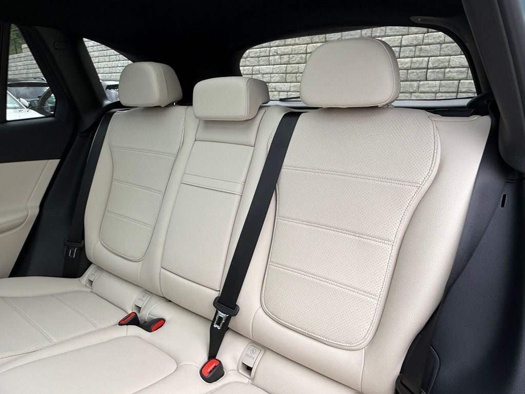 2026 Mercedes-Benz GLC 300 4MATIC®