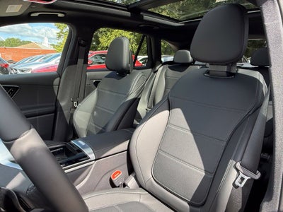 2027 Mercedes-Benz GLC 300 4MATIC®
