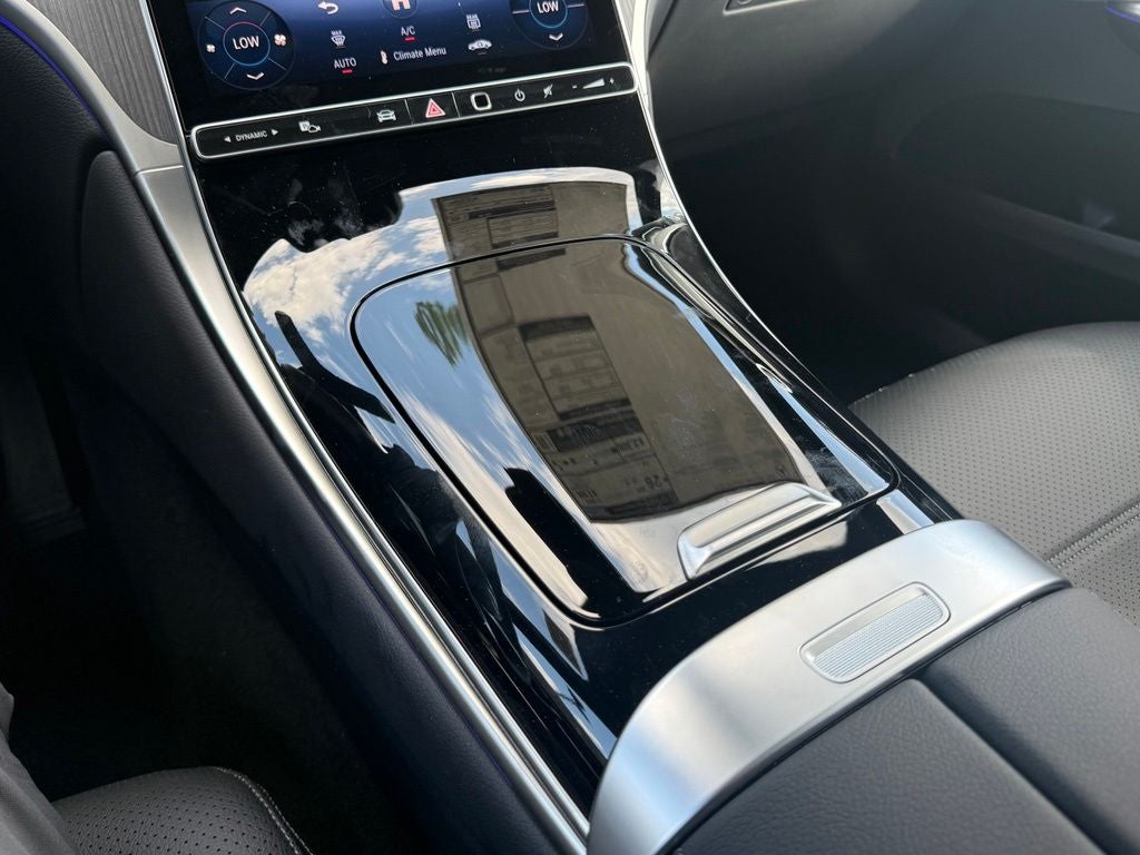 2027 Mercedes-Benz GLC 300 4MATIC®